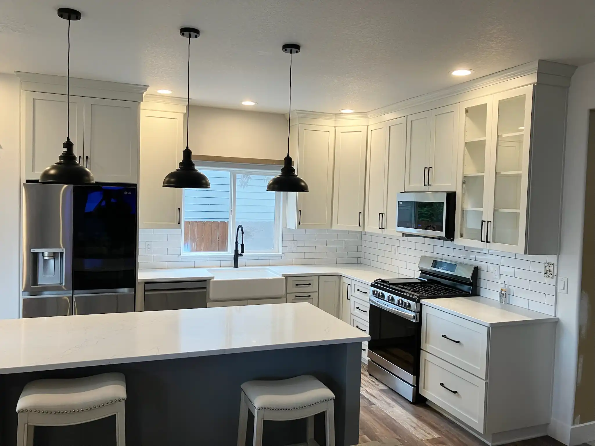White Kitchen